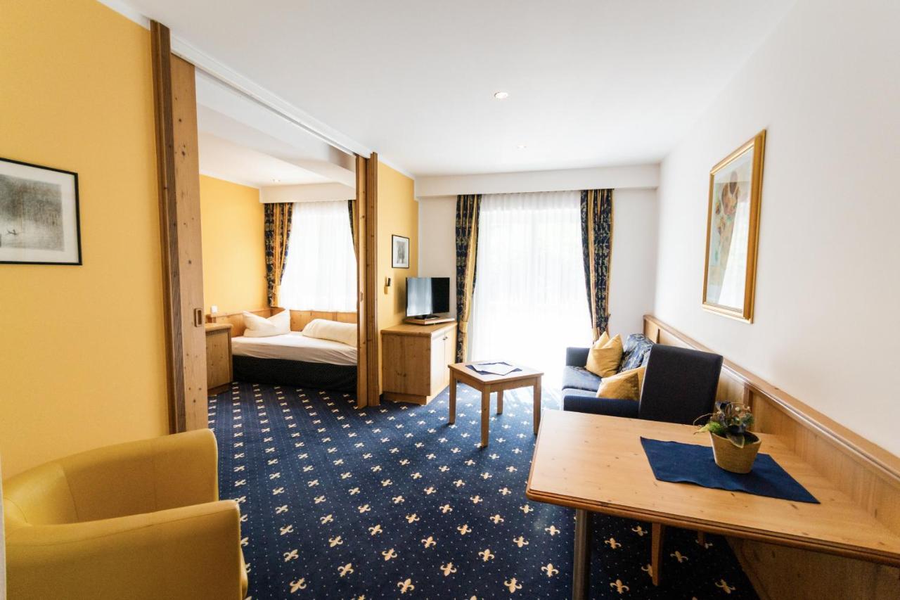 Aktiv Hotel Zur Rose Steinach am Brenner Eksteriør billede