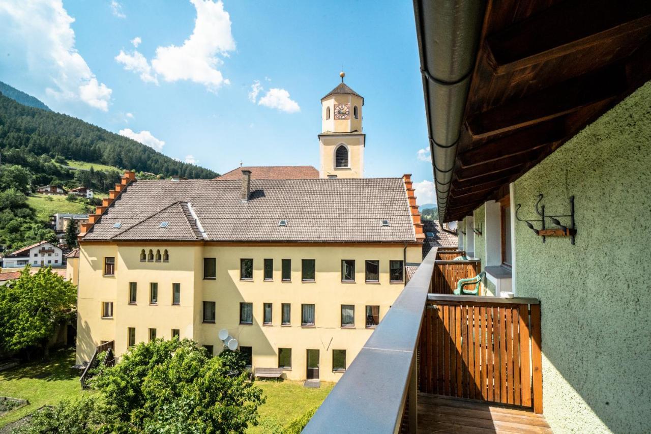 Aktiv Hotel Zur Rose Steinach am Brenner Eksteriør billede