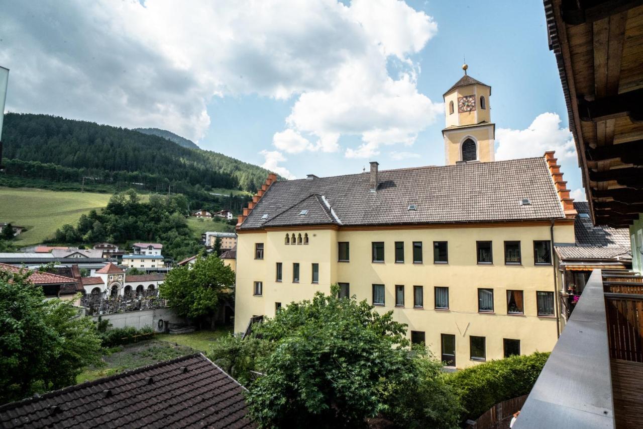 Aktiv Hotel Zur Rose Steinach am Brenner Eksteriør billede