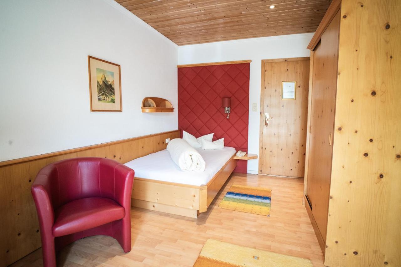 Aktiv Hotel Zur Rose Steinach am Brenner Eksteriør billede