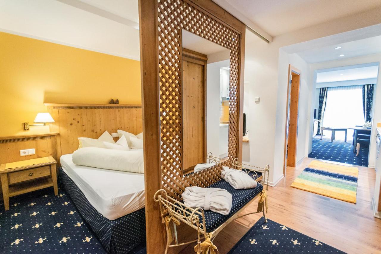 Aktiv Hotel Zur Rose Steinach am Brenner Eksteriør billede