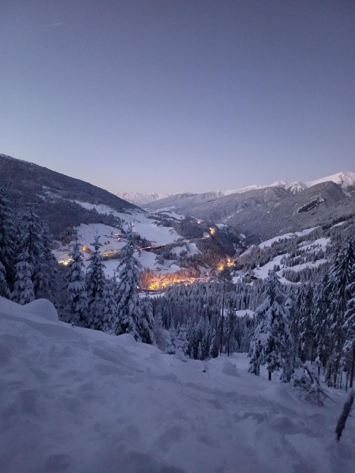 Aktiv Hotel Zur Rose Steinach am Brenner Eksteriør billede